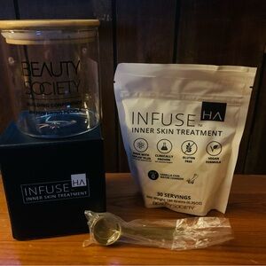 Beauty Society Infuse HA Inner Skin Treatment - White
